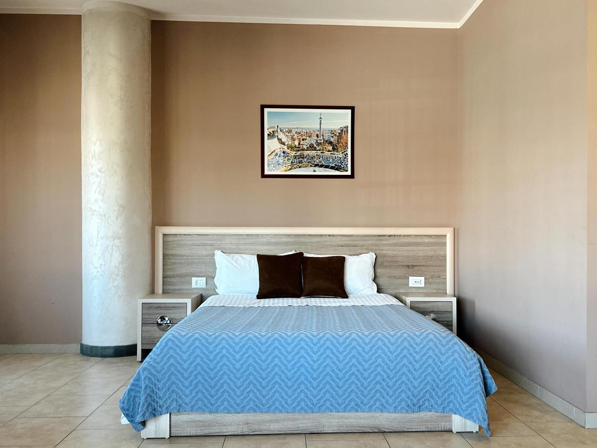 Hotel Terminal Tirana Bregu i Lumit Экстерьер фото